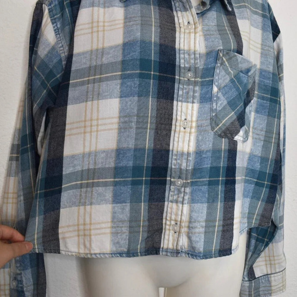 American Eagle Flannel Plaid Button Down Shirt Sz M Crop Oversized Preppy 90s - Picture 6 of 15